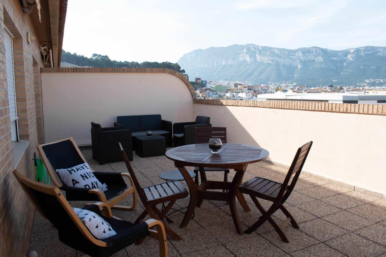 Atico Con Vistas Al Castillo Al Lado Del Mar Denia Ngoại thất bức ảnh